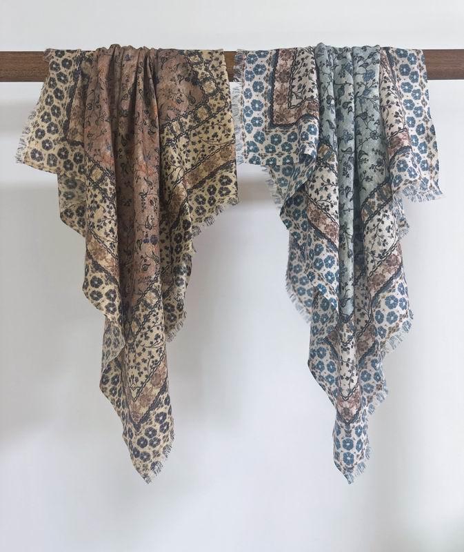 LP scarf 75X75cm E090146